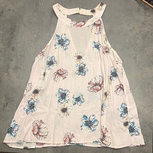 Floral Patterned Halter Top